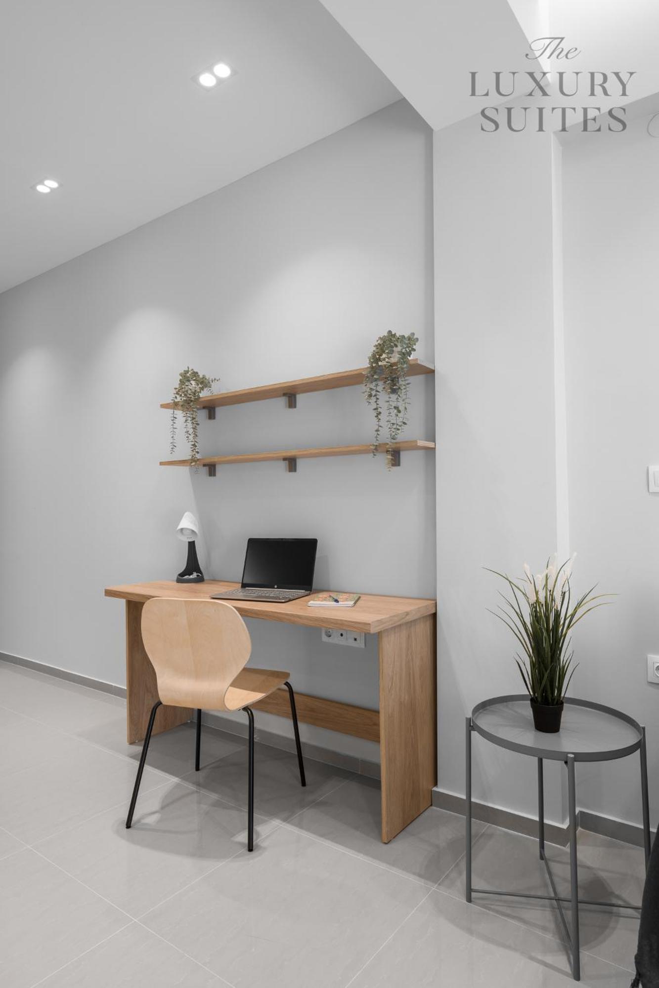 Apartment Bonsai Apartments, The Luxury